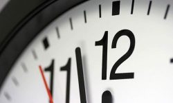 شورای نگهبان طرح تغییر ساعت رسمی کشور را تایید کرد | سال ۱۴۰۲ قانون عدم تغییر ساعت اجرا می‌شود